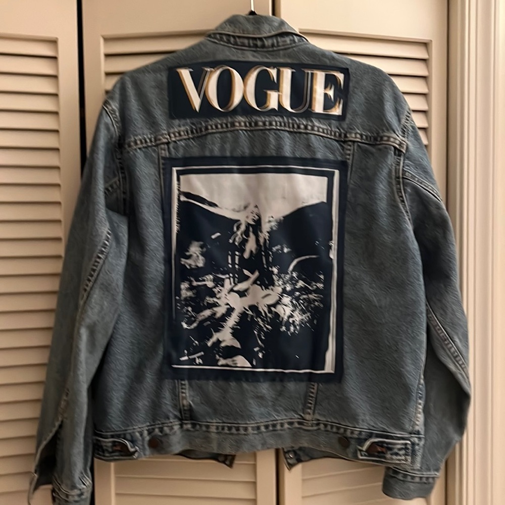 Levi’s vintage Jean jacket with leather vogue patch on the back - Picture 1 of 5